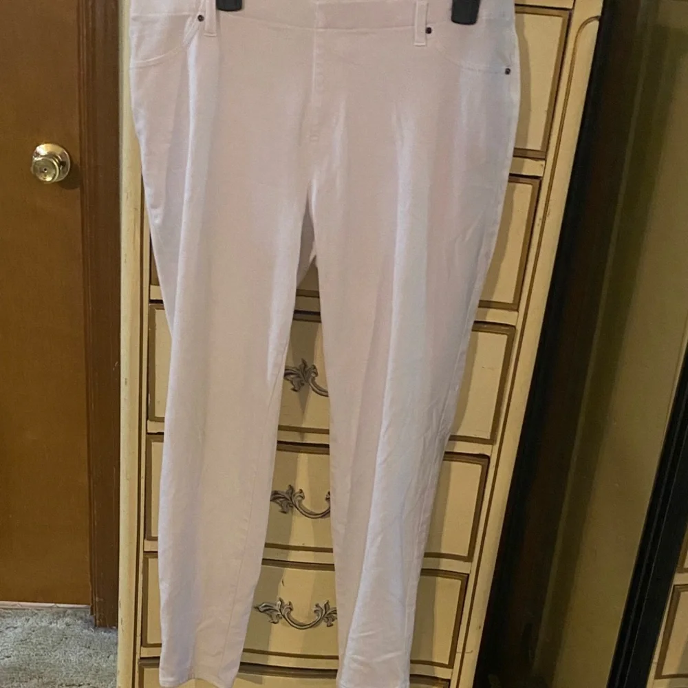 Faded Glory White Pants